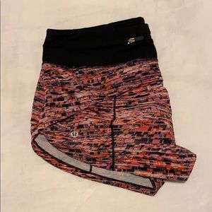 Lululemon Speed Up Shorts 2.5